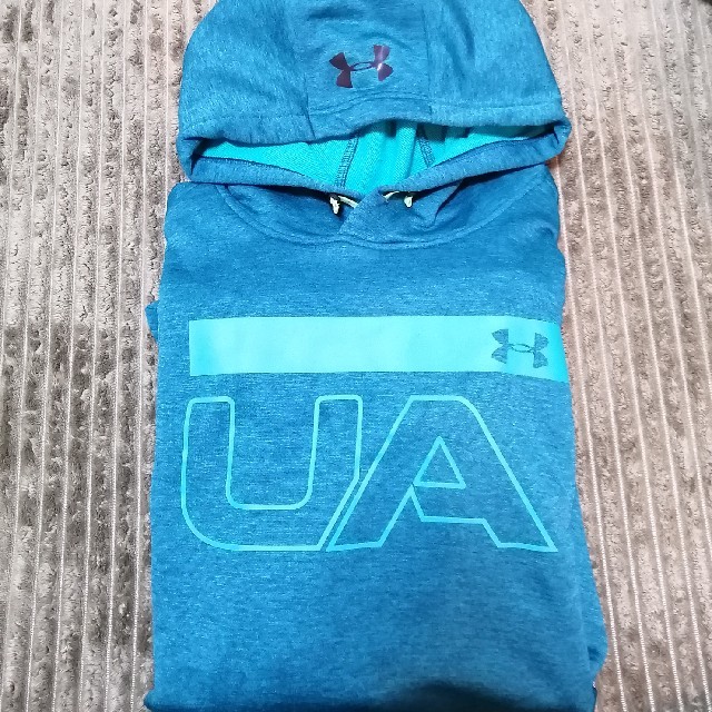 UNDER ARMOUR(アンダーアーマー)のお値下げしまた☆UNDER ARMOUR パーカーXL メンズのトップス(パーカー)の商品写真