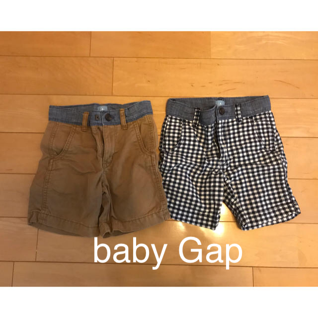 babyGAP(ベビーギャップ)の専用！baby Gap パンツ2枚 キッズ/ベビー/マタニティのキッズ服男の子用(90cm~)(パンツ/スパッツ)の商品写真