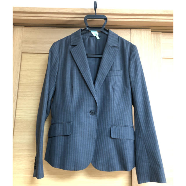 THE SUIT COMPANY(スーツカンパニー)の【美品】レディーススーツ　セットアップ　42号【再々値下げ】 レディースのフォーマル/ドレス(スーツ)の商品写真