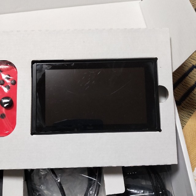 Nintendo Switch(ニンテンドースイッチ)のSwitch　 エンタメ/ホビーのゲームソフト/ゲーム機本体(家庭用ゲーム機本体)の商品写真