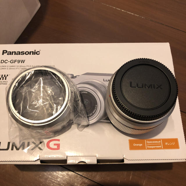 Panasonic(パナソニック)のmika様専用！お取り置き。lumix g 25mm 新品未使用 スマホ/家電/カメラのカメラ(レンズ(単焦点))の商品写真