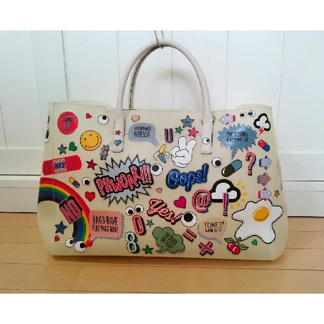 ANYA HINDMARCH   アニヤ ハインドマーチ オールオーバー ステッカーズ