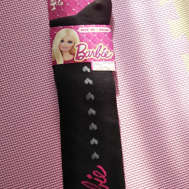 Barbie(バービー)の新品 バービー 靴下19-24センチ中黒 キッズ/ベビー/マタニティのこども用ファッション小物(靴下/タイツ)の商品写真