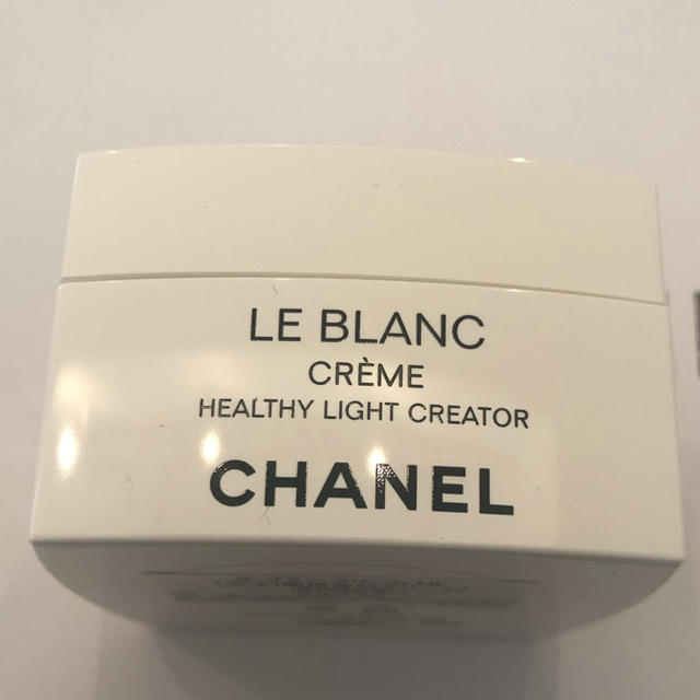 CHANEL ルブランクリーム