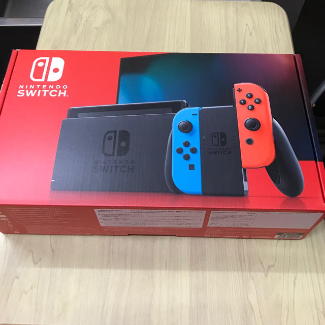 ★新品　未開封　NINTENDO Switch ネオン　人気　プレゼント　ゲーム