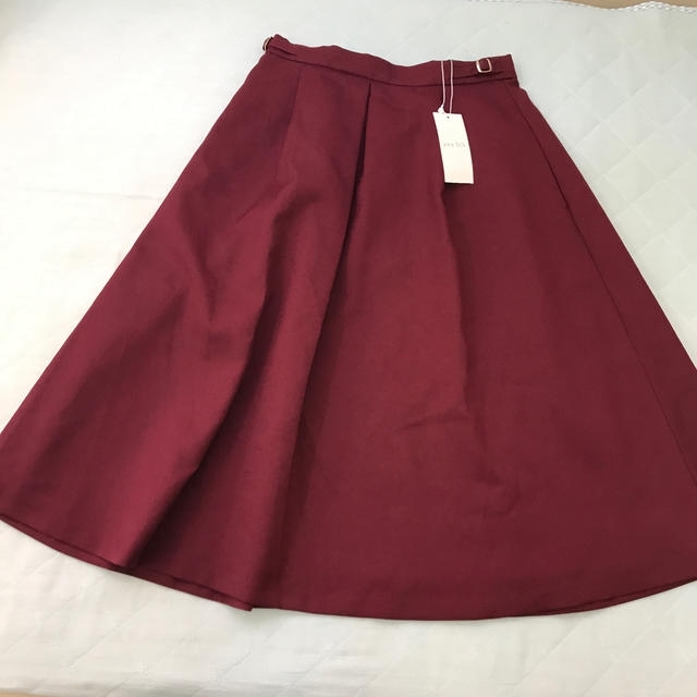 anySiS(エニィスィス)の新品未使用anysisスカート🍓 レディースのスカート(ひざ丈スカート)の商品写真