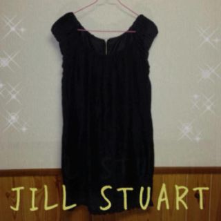 ジルスチュアート(JILLSTUART)のJILL STUART ワンピース(ひざ丈ワンピース)