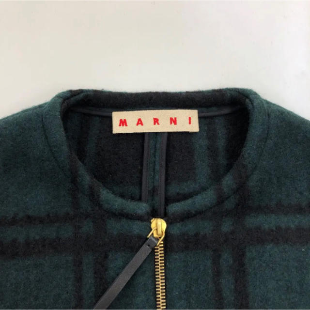 Marni(マルニ)の美品！MARNI イタリア製 ノースリーブ メルトン ウールコート(36) レディースのジャケット/アウター(ロングコート)の商品写真
