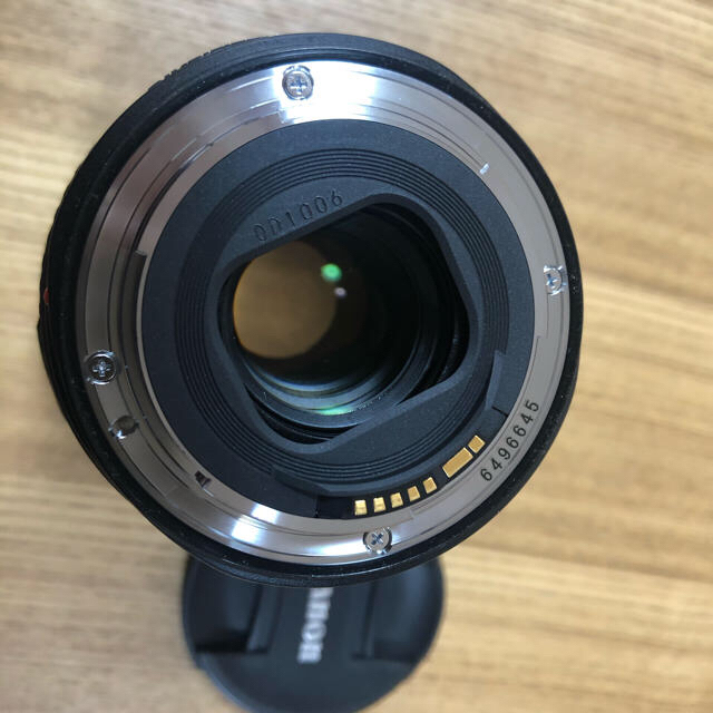 Canon(キヤノン)のCanon EF75-300mm F4-5.6 IS スマホ/家電/カメラのカメラ(レンズ(ズーム))の商品写真