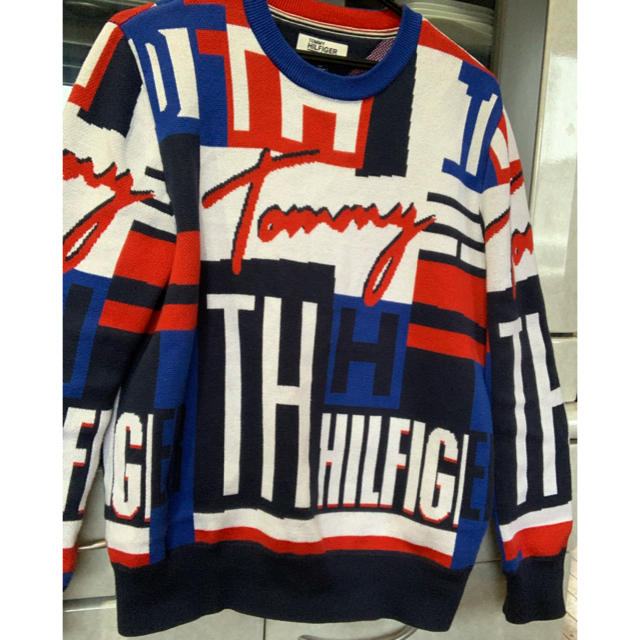 TOMMY HILFIGER(トミーヒルフィガー)のTOMMY HILFIGER　セーター レディースのトップス(ニット/セーター)の商品写真