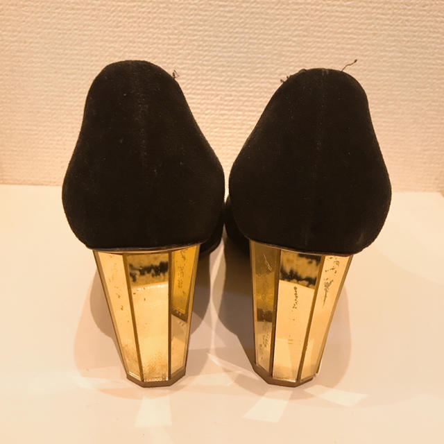 Charlotte Olympia(シャルロットオリンピア)のCharlotte Olympia シャーロットオリンピア　パンプス レディースの靴/シューズ(ハイヒール/パンプス)の商品写真