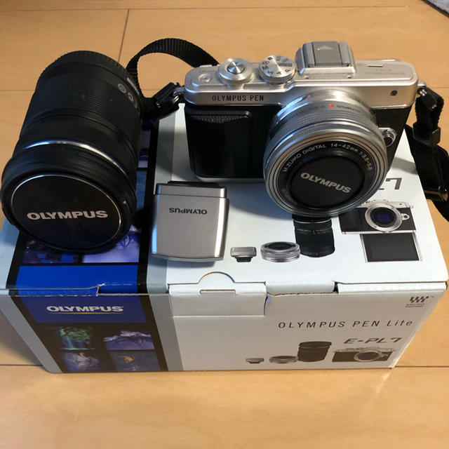 OLYMPUS(オリンパス)のOLYMPUS PEN Lite E- PL7 ダブルレンズ デジタル一眼 スマホ/家電/カメラのカメラ(デジタル一眼)の商品写真