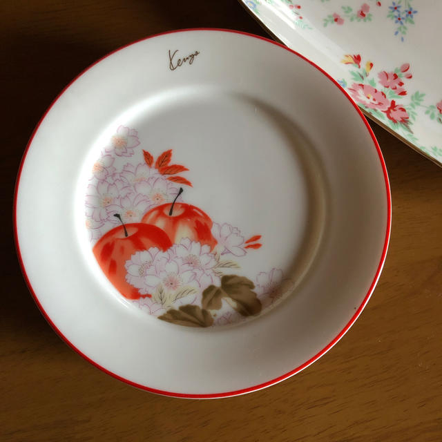 KENZO(ケンゾー)のKENZO ケーキ皿5枚　大皿 インテリア/住まい/日用品のキッチン/食器(食器)の商品写真