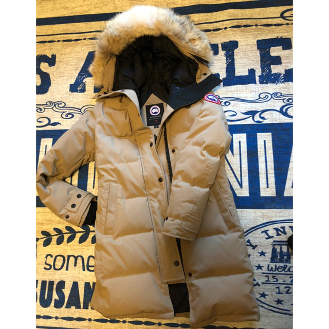 CANADA GOOSE(カナダグース)の【美品】値引き不可　カナダグース 人気のマッケンジー S レディースのジャケット/アウター(ダウンジャケット)の商品写真