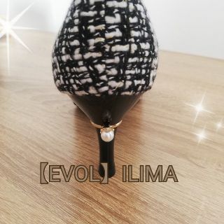 イーボル(EVOL)の新品　EVOL ILIMA ヒールパール　ラウンド　パンプス(ハイヒール/パンプス)