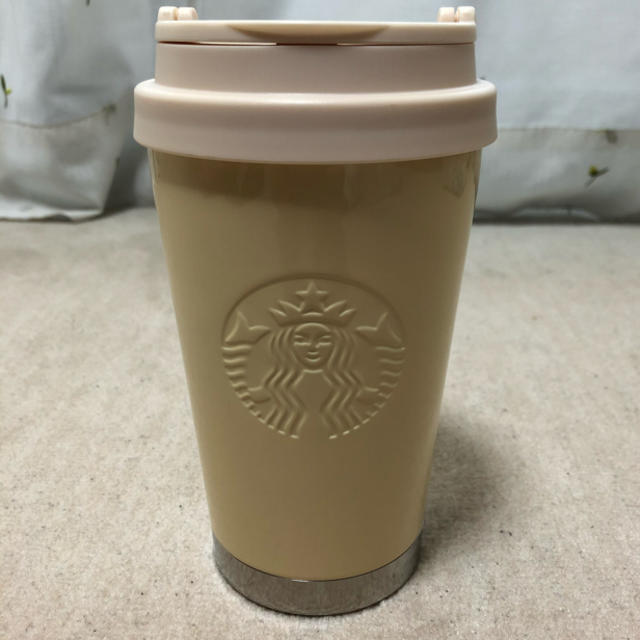 Starbucks Coffee(スターバックスコーヒー)のスタバ  タンブラー　色：パールベージュ インテリア/住まい/日用品のキッチン/食器(タンブラー)の商品写真