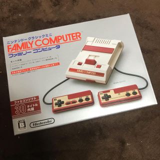 ファミリーコンピュータ(ファミリーコンピュータ)の任天堂 ニンテンドークラシックミニ ファミリーコンピュータ(家庭用ゲーム機本体)