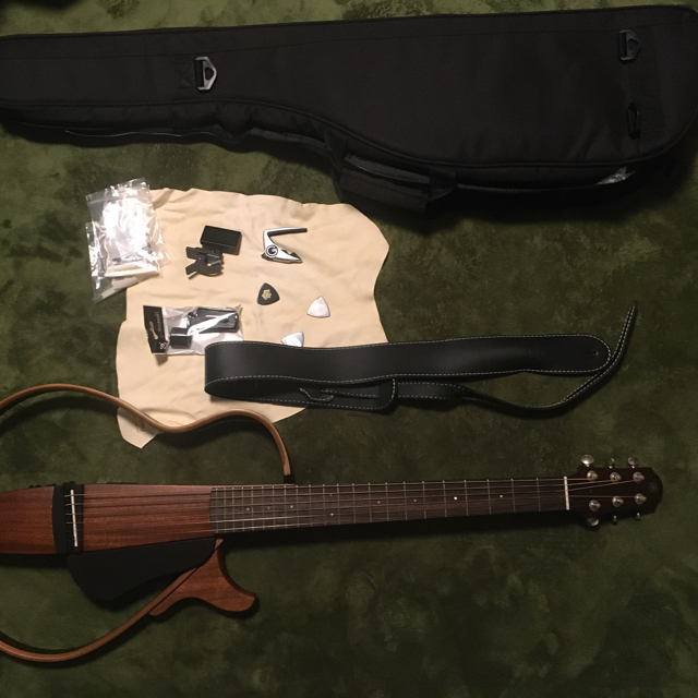 ヤマハ(ヤマハ)のYAMAHA サイレントギター  SLG200S 楽器のギター(その他)の商品写真