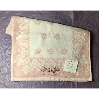 ローラアシュレイ(LAURA ASHLEY)の【新品】ローラアシュレイ フェイスタオル イーディ☆バラ ローズ ピンク(タオル/バス用品)