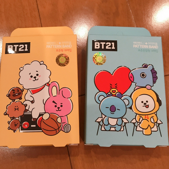 防弾少年団(BTS)(ボウダンショウネンダン)のBTS〜防弾少年団〜絆創膏〜2箱セット〜BT21〜青&黄 エンタメ/ホビーのタレントグッズ(アイドルグッズ)の商品写真