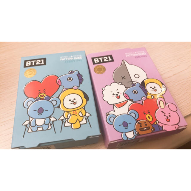 防弾少年団(BTS)(ボウダンショウネンダン)の★新商品！BTS〜防弾少年団〜絆創膏〜2箱セット〜BT21〜青&紫 エンタメ/ホビーのタレントグッズ(アイドルグッズ)の商品写真