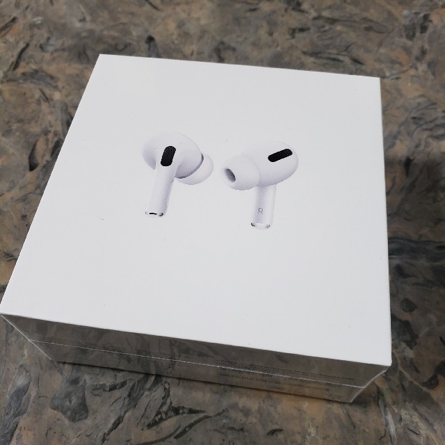 ヘッドフォン/イヤフォンAirPods Pro 新品未開封 シュリンク 送料込