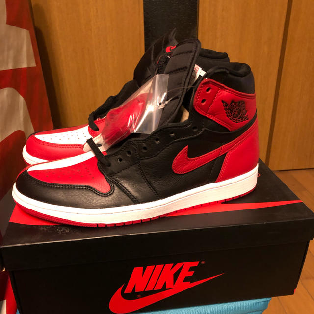 NIKE  AIR JORDAN1 HOMAGE TO HOME 27.5