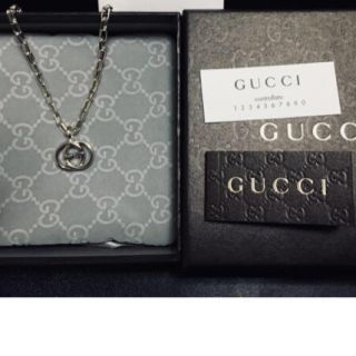 グッチ(Gucci)のGUCCi ネックレス(ネックレス)