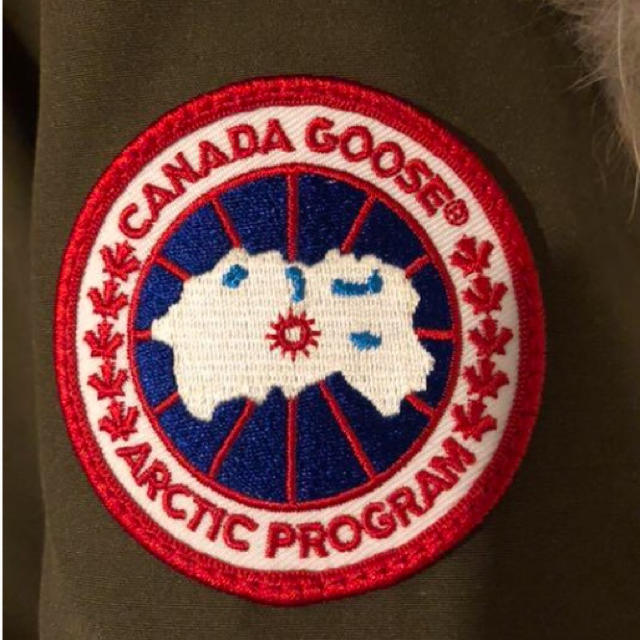 CANADA GOOSE(カナダグース)のカナダグース ジャスパーsサイズ メンズのジャケット/アウター(ダウンジャケット)の商品写真