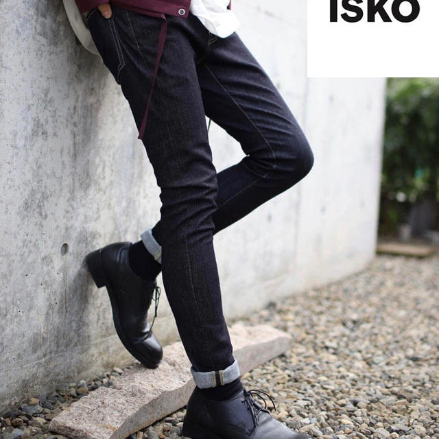 新品　未使用　リドム  isko ハイストレッチスキニー　ネイビー　29