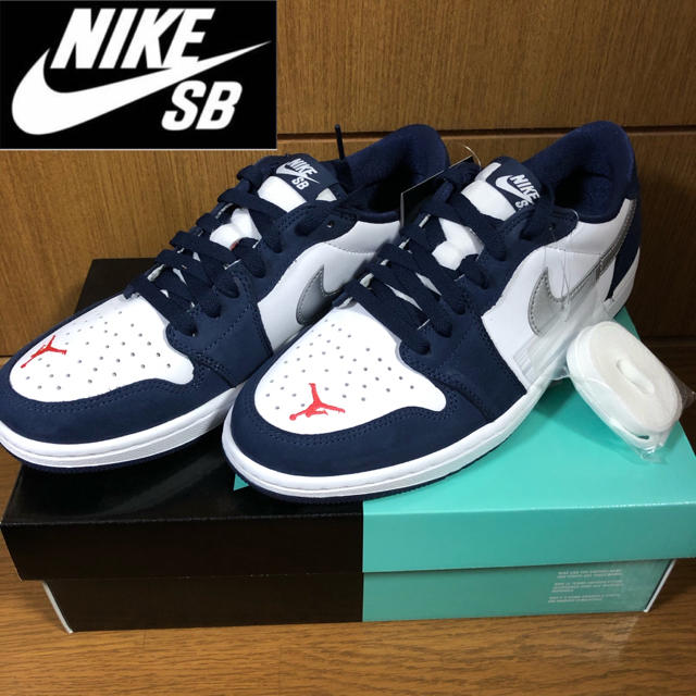 NIKE(ナイキ)の【激レア】nike sb alr jordan 1 low qs 26.5cm メンズの靴/シューズ(スニーカー)の商品写真