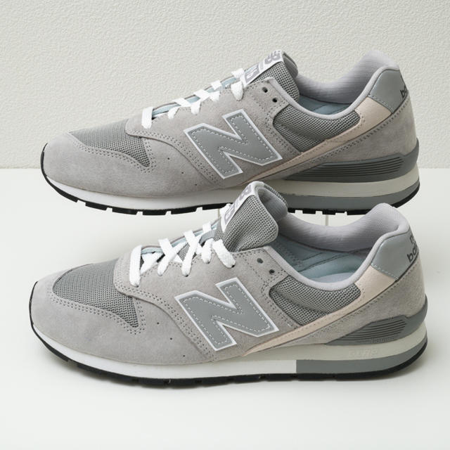 New Balance(ニューバランス)の【新品】new balanceスニーカーCM996BG 28.5cm メンズの靴/シューズ(スニーカー)の商品写真