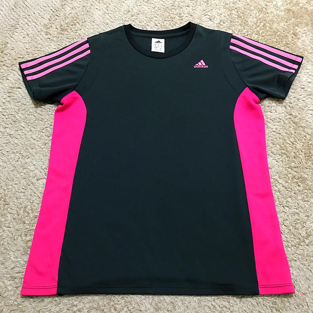 adidas(アディダス)のadidas Tシャツ スポーツ/アウトドアのテニス(ウェア)の商品写真