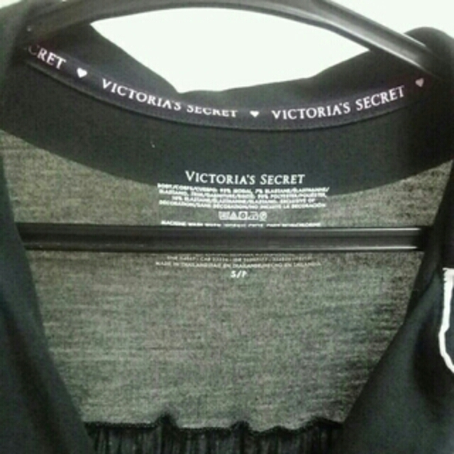 Victoria's Secret(ヴィクトリアズシークレット)のビクトリアシークレット ルームウェア レディースのルームウェア/パジャマ(ルームウェア)の商品写真