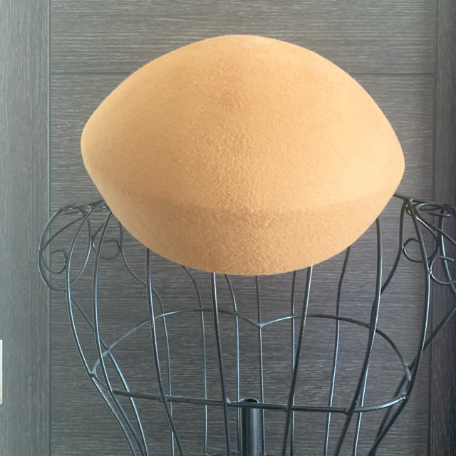 ベージュ　ベレー帽 レディースの帽子(ハンチング/ベレー帽)の商品写真