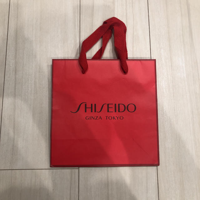 SHISEIDO (資生堂)(シセイドウ)の資生堂　SHISEIDO 紙袋 ショップ袋　ショッパー  コスメ  銀座　東京 レディースのバッグ(ショップ袋)の商品写真