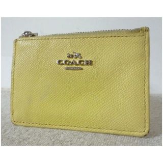 コーチ(COACH)のコーチ　COACH　レザー　ライトイエロー　薄黄色　パスケース　コインケース(コインケース)