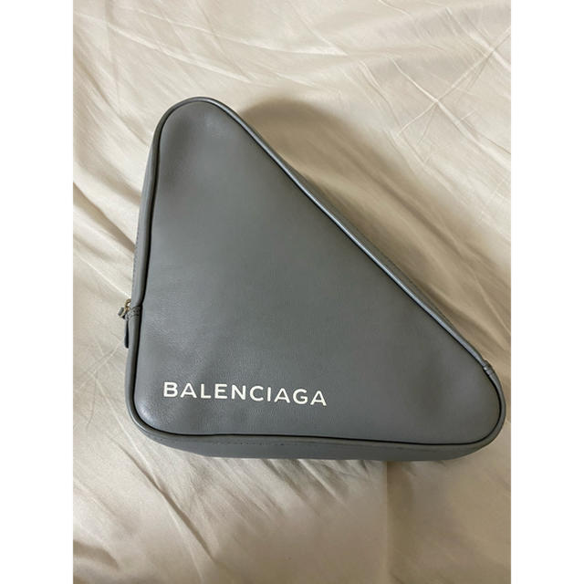 Balenciaga(バレンシアガ)のBALENCIAGA バレンシアガ　トライアングルバッグ レディースのバッグ(ハンドバッグ)の商品写真