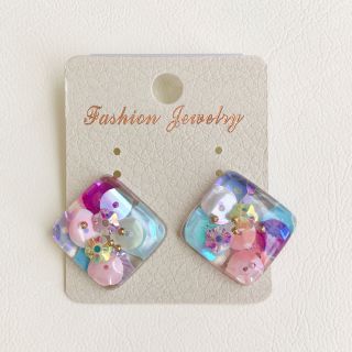 ハンドメイド　イヤリング　ピアス　マルチカラー　ピンク　オレンジ　フラワー(ピアス)