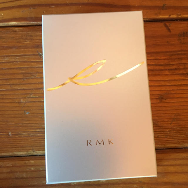 ご専用です♪RMK フェイスパウダー  02