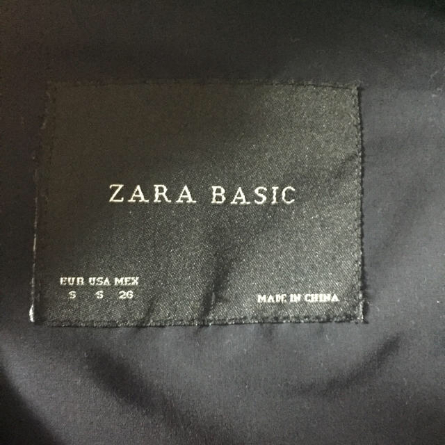 ZARA(ザラ)のZARA ショートダウン レディースのジャケット/アウター(ダウンジャケット)の商品写真