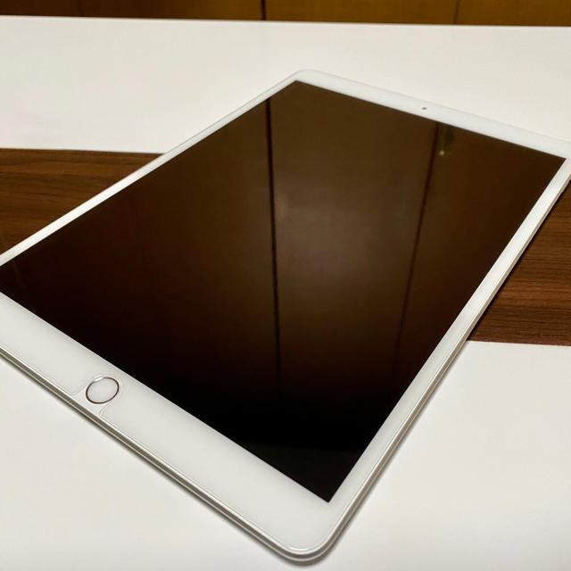【楽天スーパーセール】 2019 10.5インチ Air iPad 64GB Wi-Fi シルバー タブレット