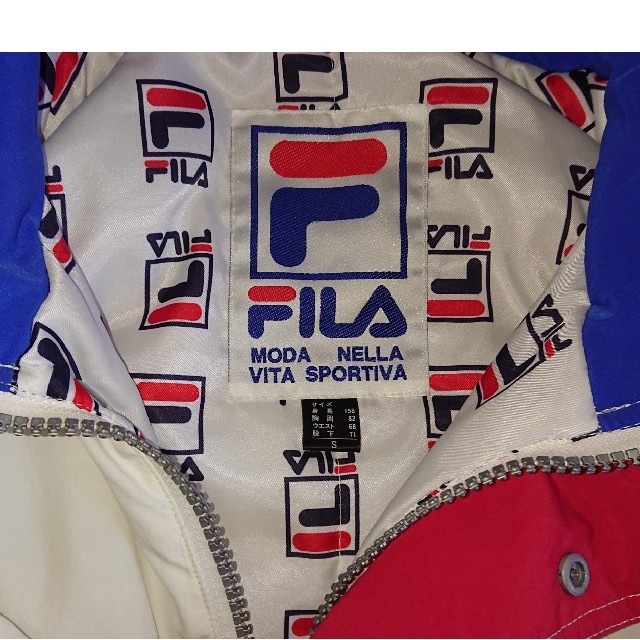 FILA(フィラ)のスノボーウェアー  FILA  レディース S size スポーツ/アウトドアのスノーボード(ウエア/装備)の商品写真