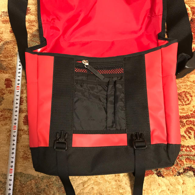 THE NORTH FACE(ザノースフェイス)のTHE NORTH FACE  メッセンジャーバック  ショルダーバッグ メンズのバッグ(メッセンジャーバッグ)の商品写真