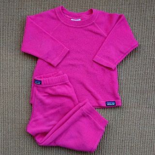 パタゴニア(patagonia)のパタゴニア ベビー フリース上下 6-12m 80 ピンク(ニット/セーター)