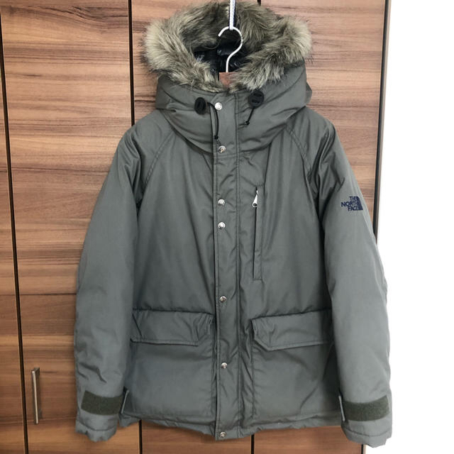 THE NORTH FACE(ザノースフェイス)のピルグリムサーフ　ノースフェイス　セローダウンジャケット　beams購入 メンズのジャケット/アウター(ダウンジャケット)の商品写真