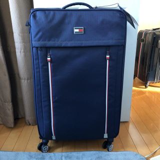 トミーヒルフィガー(TOMMY HILFIGER)の新品　トミーヒルフィガー  大きめ　ソフトスーツケース　ネイビー(トラベルバッグ/スーツケース)