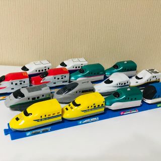 マクドナルド(マクドナルド)のハッピーセットプラレール14コ＆専用レール8本セット まとめ売り(鉄道模型)