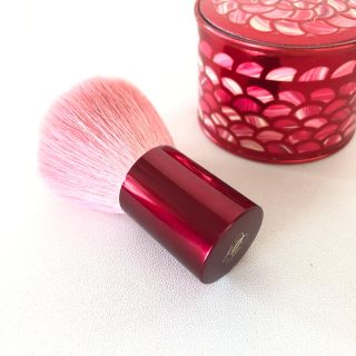 ゲラン(GUERLAIN)の【美品】ゲラン メテオリット ブラシ パウダーブラシ 携帯用(ブラシ・チップ)