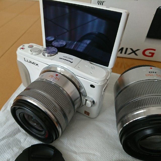 LUMIX G （ミラーレス一眼カメラ） 3